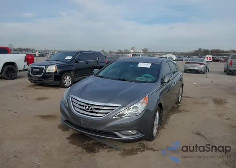2013 Hyundai Sonata Limited z USA, uszkodzony, nr VIN 5NPEC4AC3DH591043